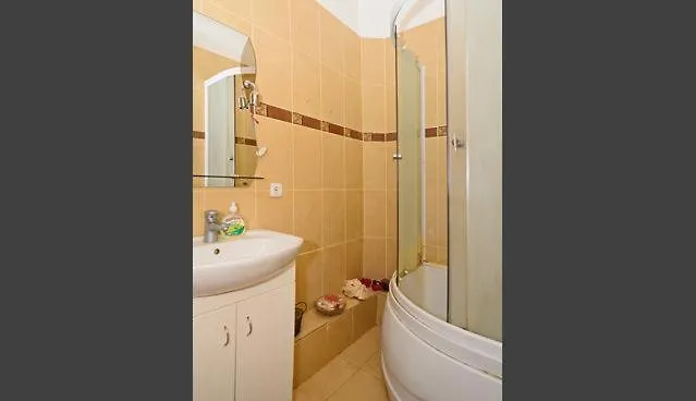 Kyivstay Yaroslavska Apartment